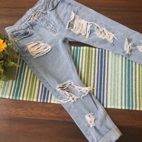 Brandy Melville Denim - Brandy Melville Distressed Boyfriend Jeans